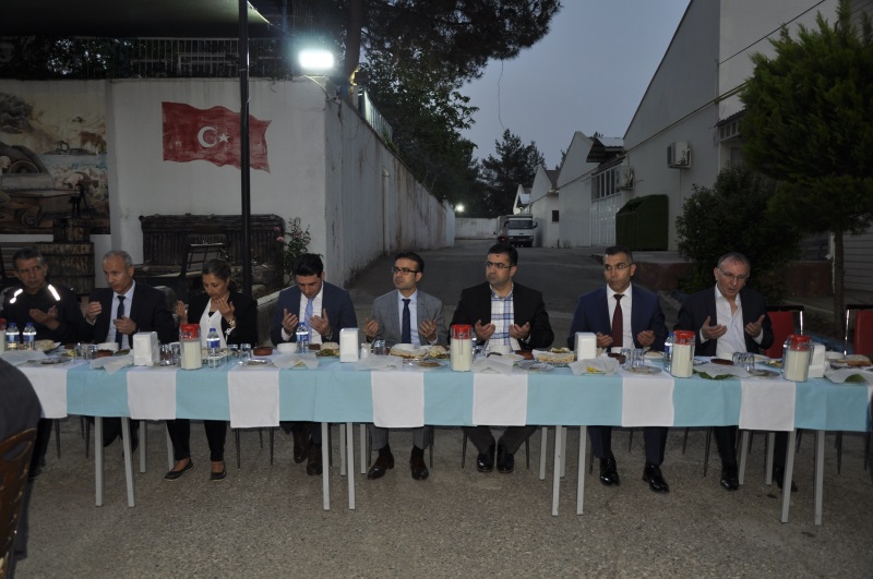Personel İftar Yemeğinde Bir Araya Geldi