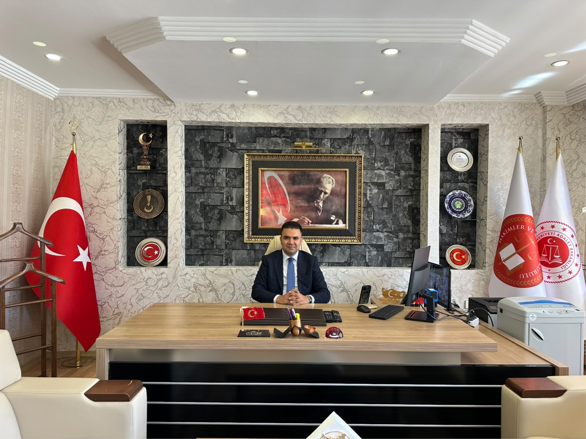 Hakkâri Adliyesi'ne Atanan Cumhuriyet Başsavcımız Göreve Başladı