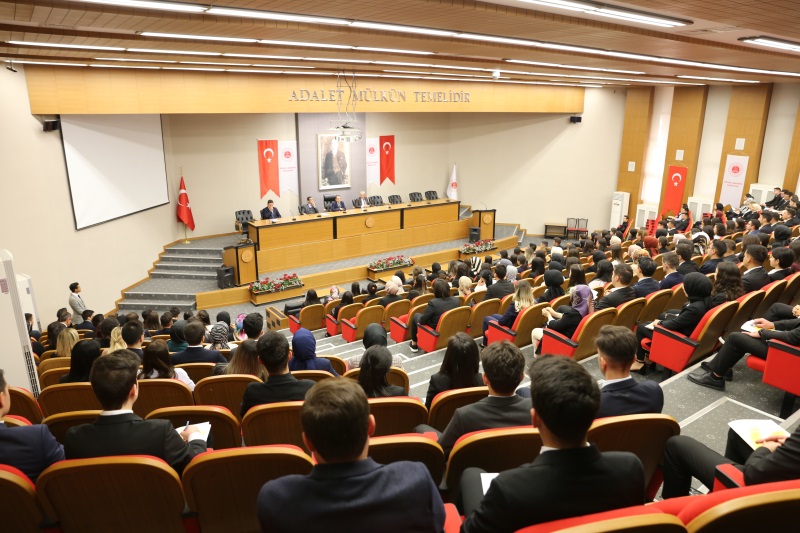 Ankara Adliyesi’ne Atanan Zabıt Kâtiplerine Tanışma Töreni Düzenlendi