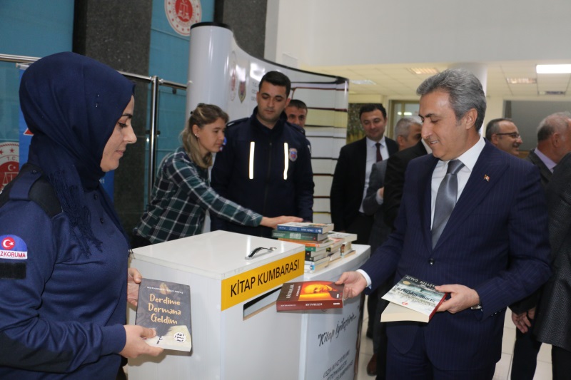 Ceza İnfaz Kurumu Kütüphaneleri İçin Kitap Bağış Kampanyası Antalya Adliyemizde Gerçekleştirilen Törenle Başladı