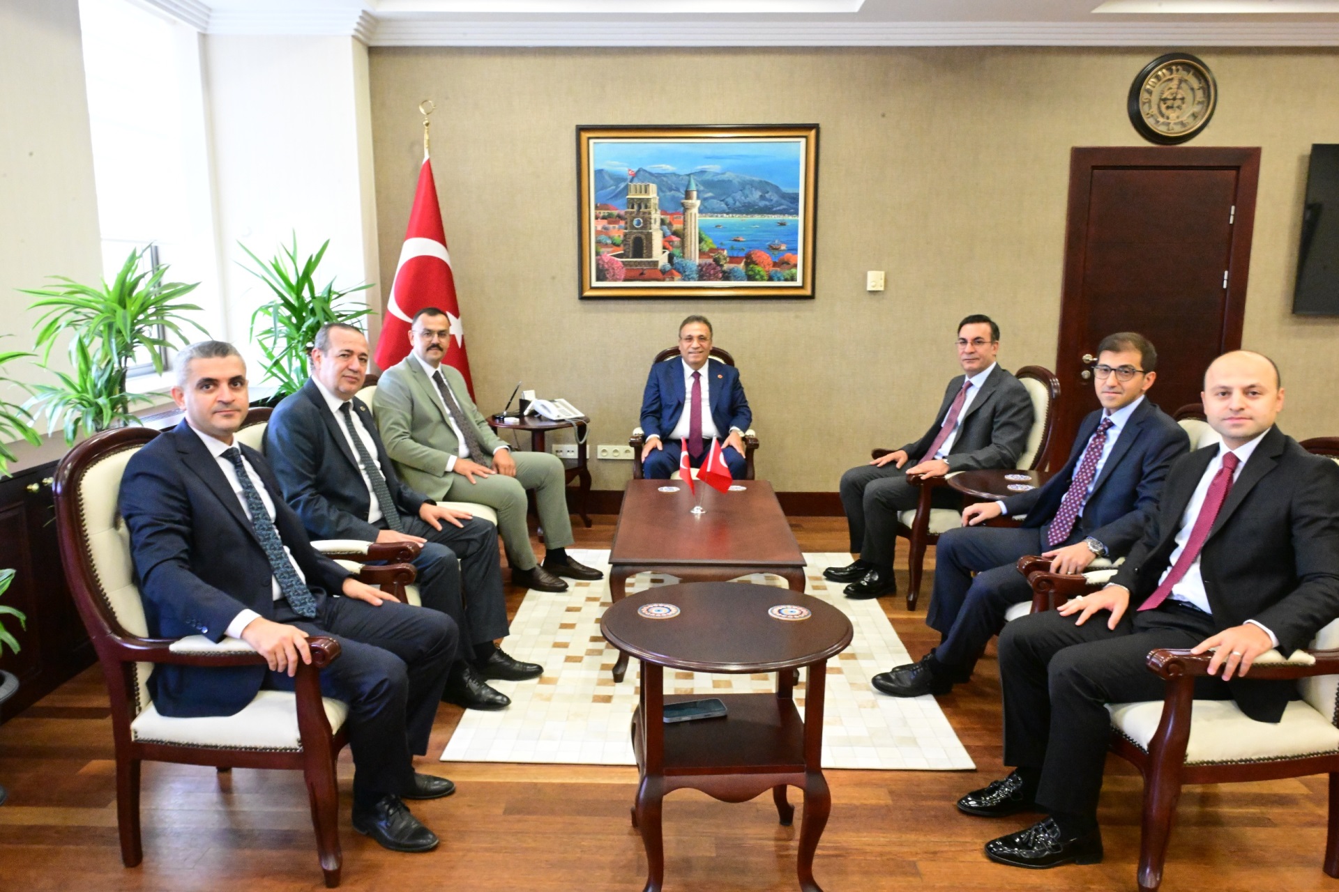 HSK Üyesi Sayın Prof. Dr. Çetin ARSLAN Antalya Adliyesi’ni Ziyaret Etti