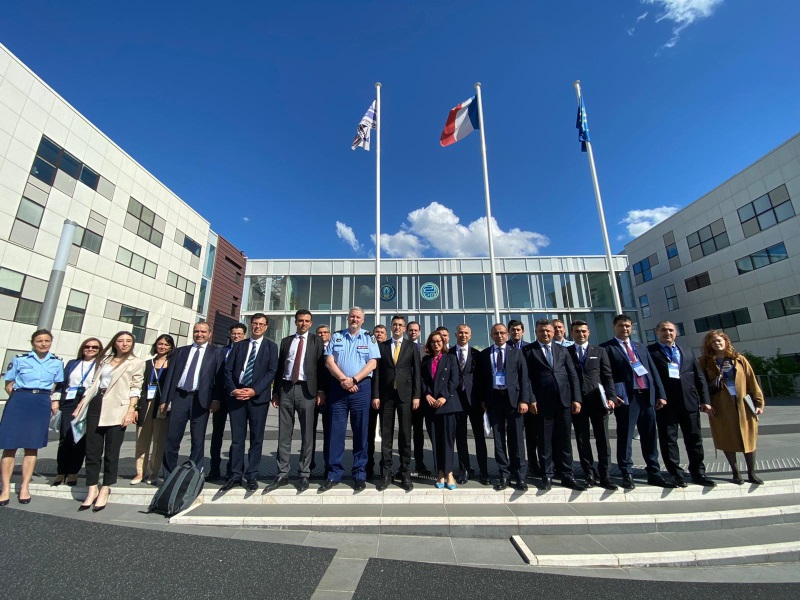 Adalet Bakan Yardımcısı Sn. Yakup Moğul Başkanlığındaki heyet 16-20 Mayıs 2022 tarihlerinde Fransa'ya çalışma ziyareti gerçekleştirmiştir.  