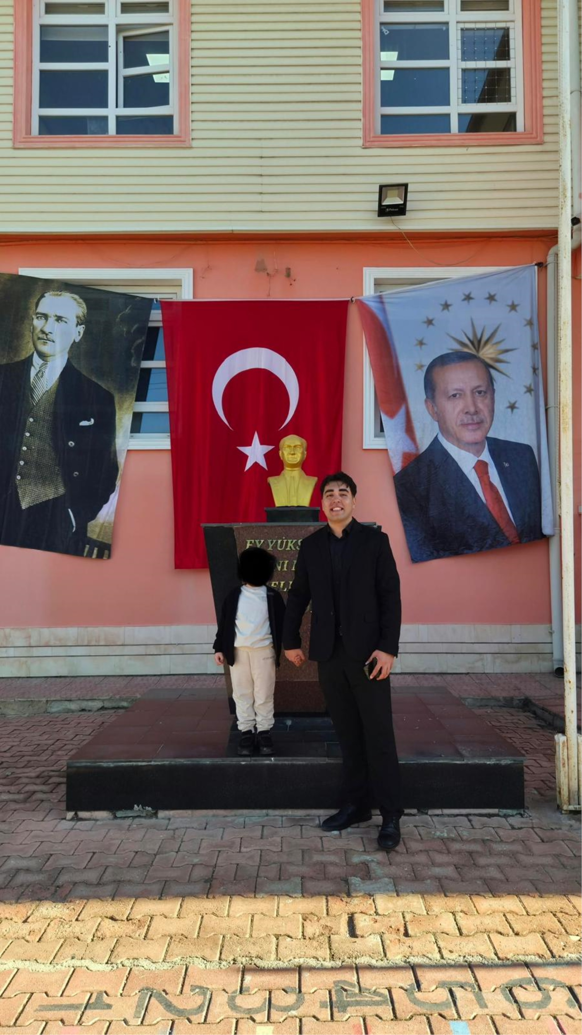 Hayatın Her Alanında Çocuklarımızın Yanındayız.