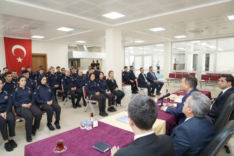 Ceza ve Tevkifevleri Genel Müdürü Enis Yavuz Yıldırım Antalya Ceza İnfaz Kurumları Kampüsü'nü ziyaret etti.