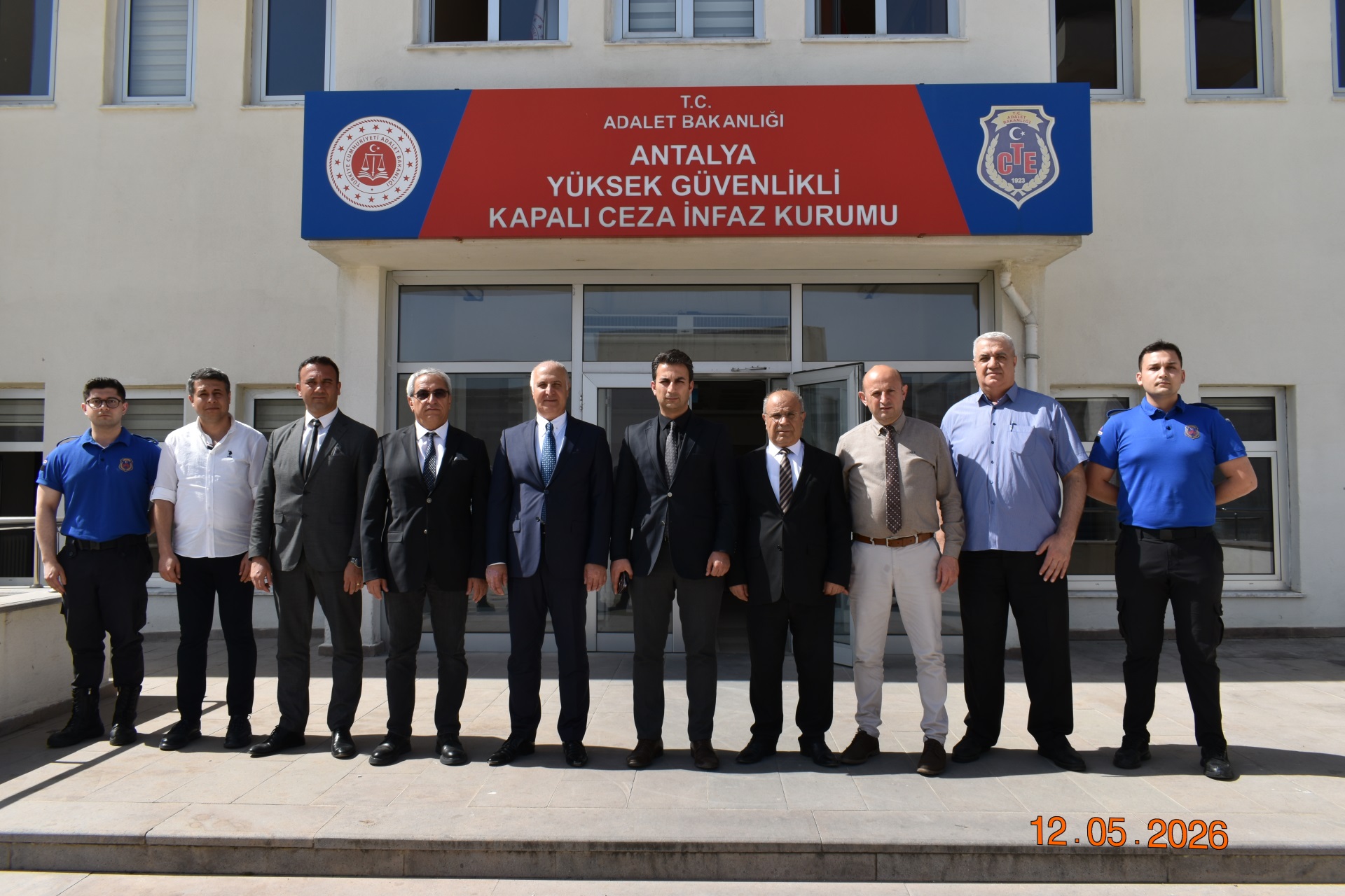 ATSO BAŞKANLIĞINDAN KURUMUMUZA İNSANİ YARDIM ELİ UZANDI