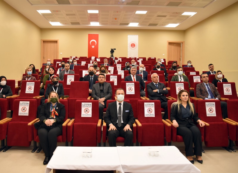 Eğitim Dairesi Başkanlığınca Düzenlenen; Komisyon Yazı İşleri Müdürleri ile Vezne Bürolarında Görev Yapan (4.Grup) Personele Yönelik Hizmet İçi Eğitim Programı Açılış Töreni Yozgat Personel Eğitim Merkezimizde Gerçekleştirildi.