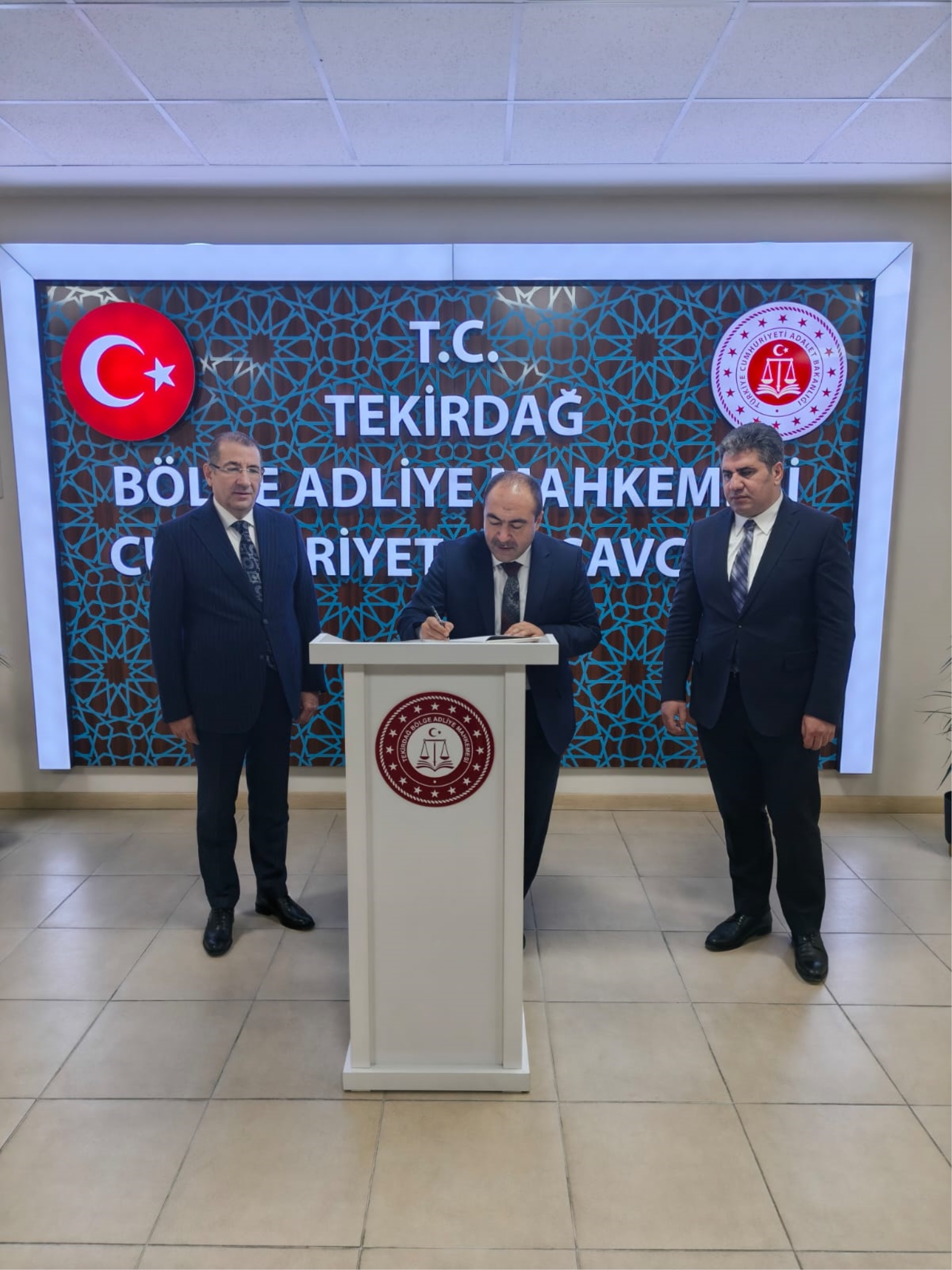 Hakimler ve Savcılar Kurulu 2. Daire Üyesi Sayın Serdar ATEŞ Adliyemizi Ziyaret Etti