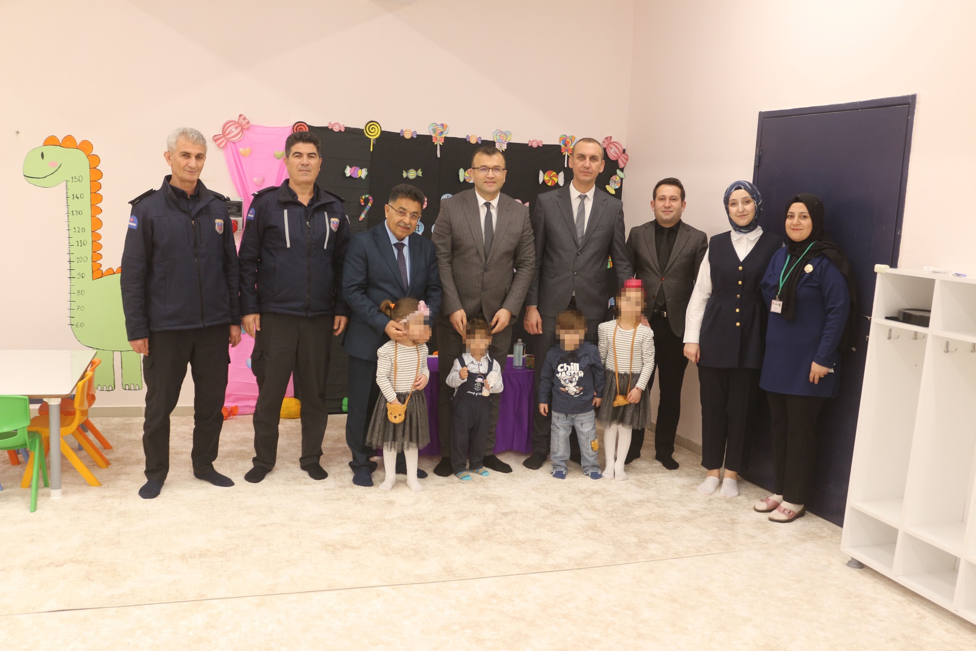 Kurumumuz Kreşinde Bayramlaşma Sevinci