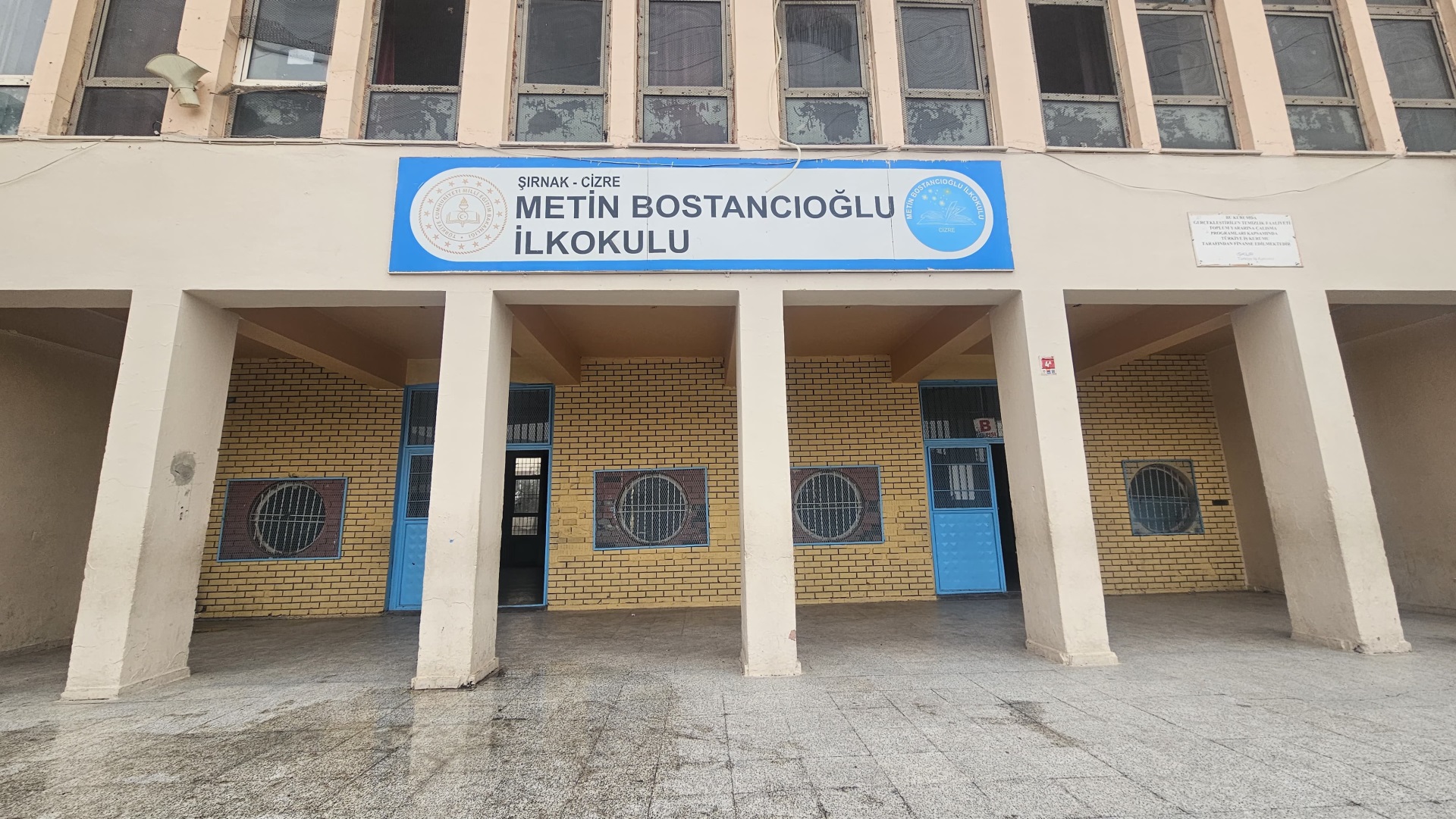 14-15/01/2026 Tarihleri Arasında Metin Bostancıoğlu İlkokulunda Temizlik Faaliyetleri Gerçekleştirilmiştir.
