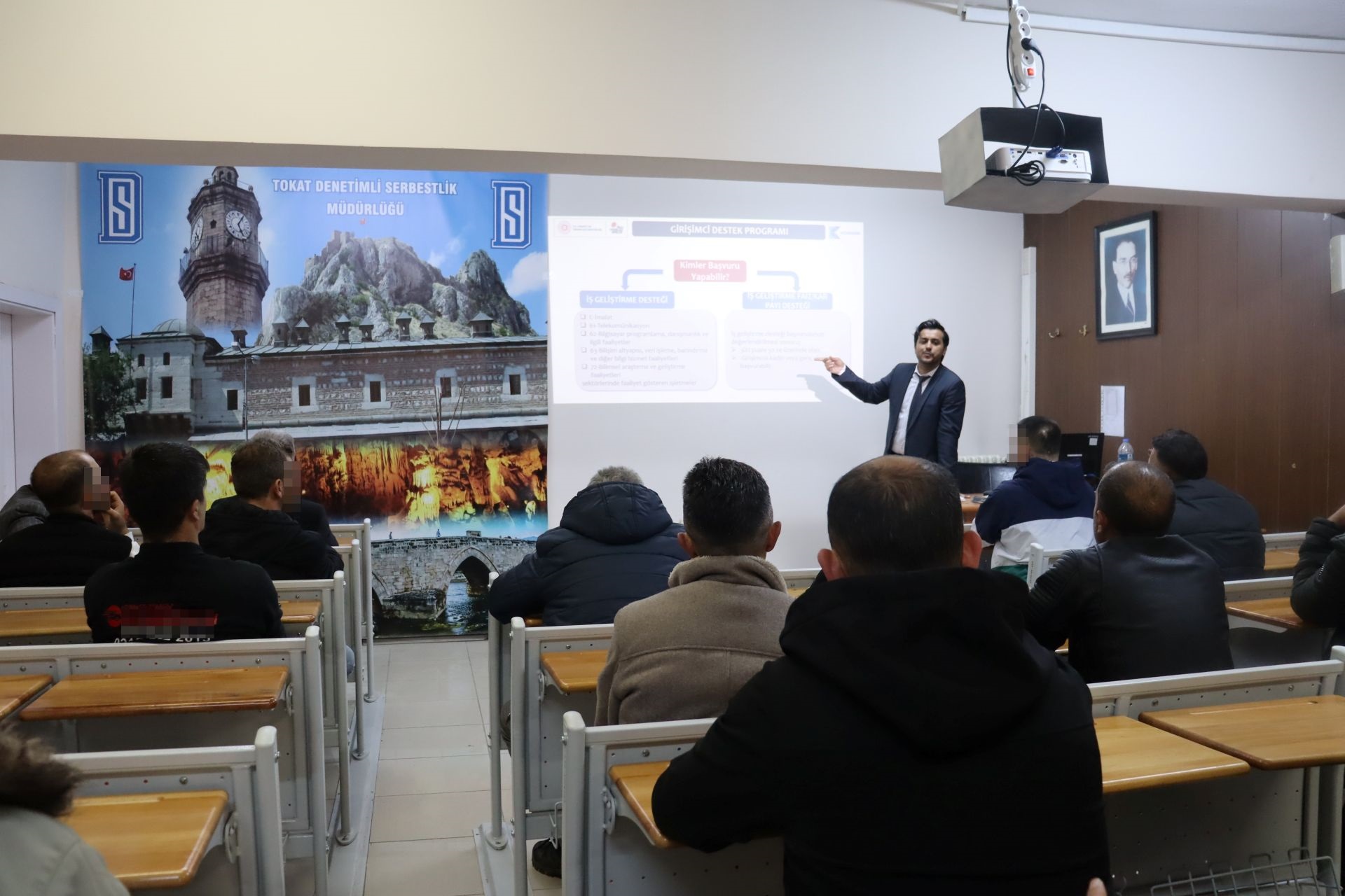 TOKAT DENETİMLİ SERBESTLİK YÜKÜMLÜLERİNE KOSGEB SEMİNERİ VERİLDİ!