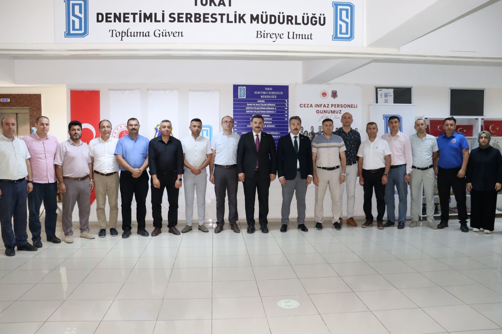 Tokat Cumhuriyet Başsavcısı Sayın Yunus Emre BÜYÜKYURT müdürlüğümüze veda ziyareti