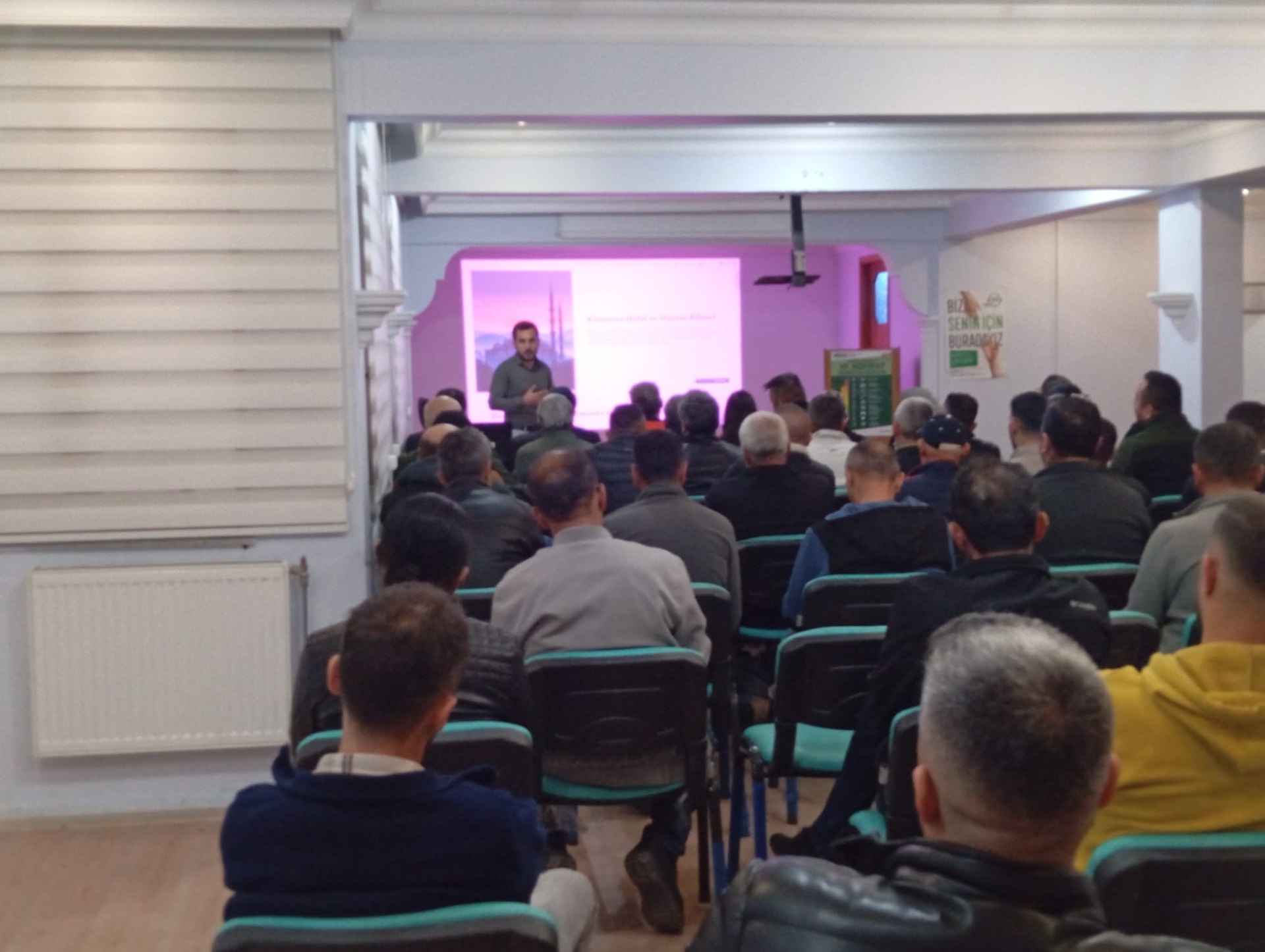 Helal Kazanç Konulu Seminer