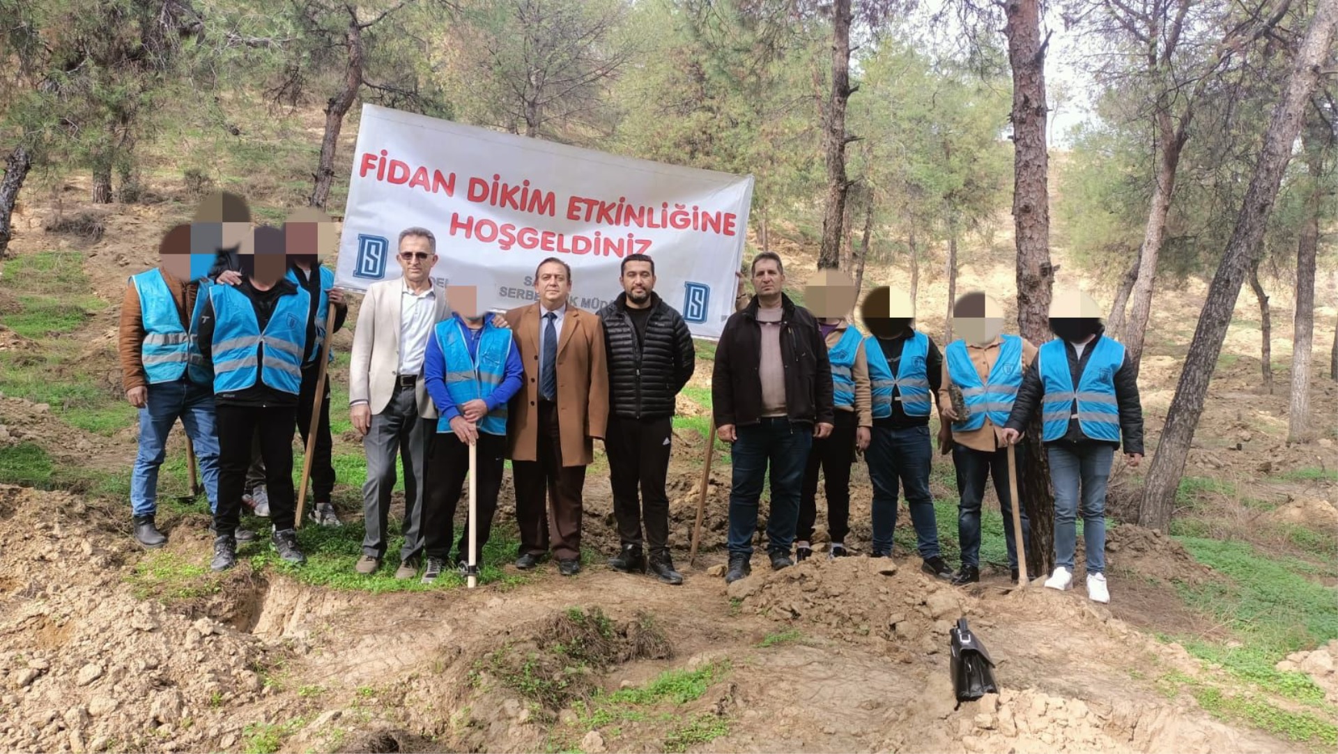Salihli Denetimli Serbestlik Müdürlüğünde Fidan Dikim Etkinliği Gerçekleştirildi