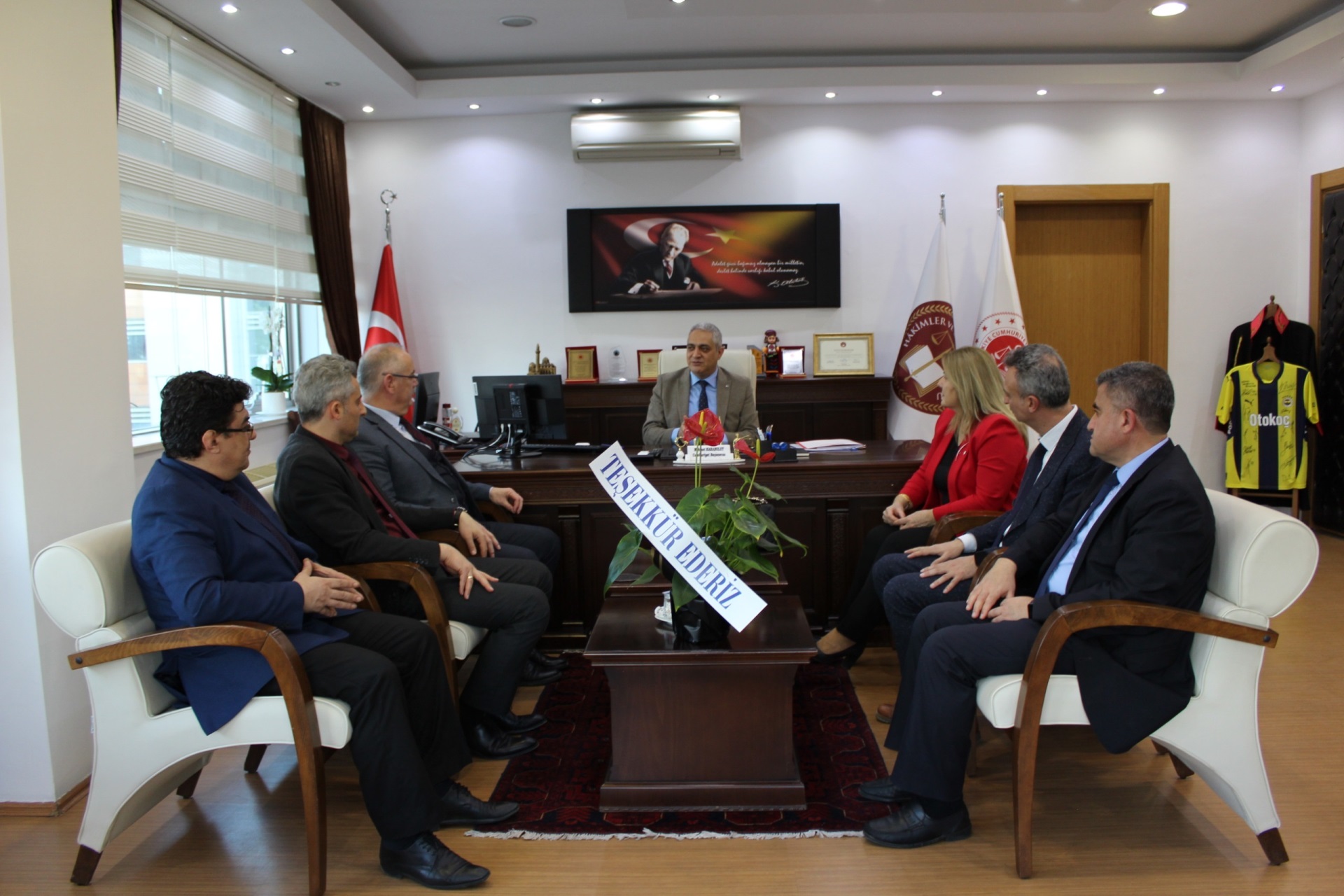 Ödemiş Cumhuriyet Başsavcısı Mehmet KARABULUT'a Ödemiş İlçe Milli Eğitim Müdürü Sunullah DESTİCİOĞLU ve okul müdürlerinden teşekkür ziyareti