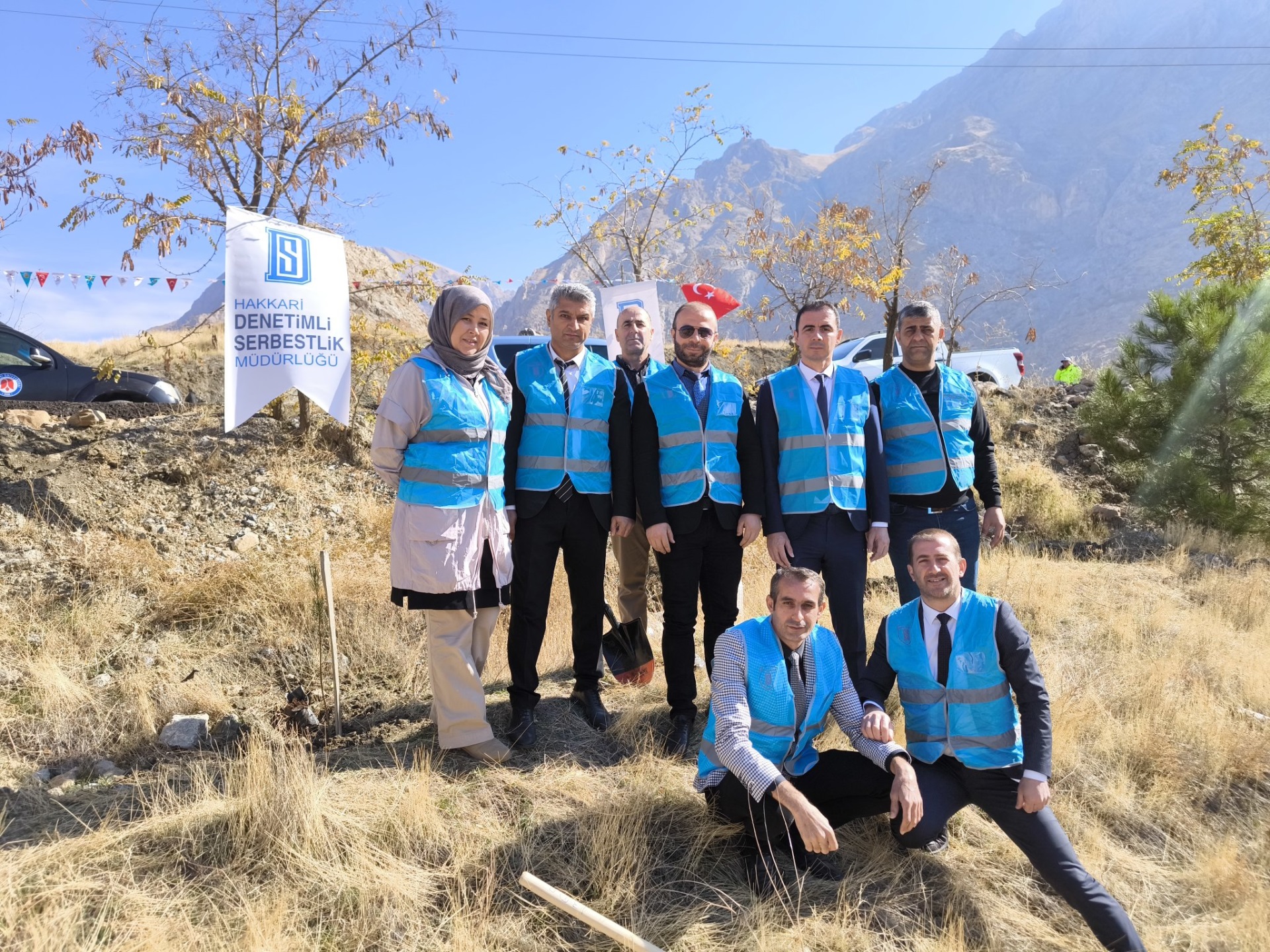 TOPRAĞA CAN VER, GELECEĞE UMUT BIRAK!