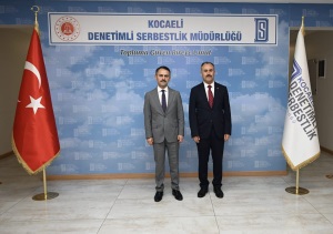KOCAELİ VALİSİ SAYIN İLHAMİ AKTAŞ, KOCAELİ DENETİMLİ SERBESTLİK MÜDÜRLÜĞÜNÜ ZİYARET ETTİ.