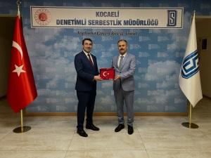 İSTANBUL BÖLGE ADLİYE MAHKEMESNİE ÜYE OLARAK ATANAN MEHMET YILMAZ A FİLOGRAFİ ESERİ TAKDİMİ.
