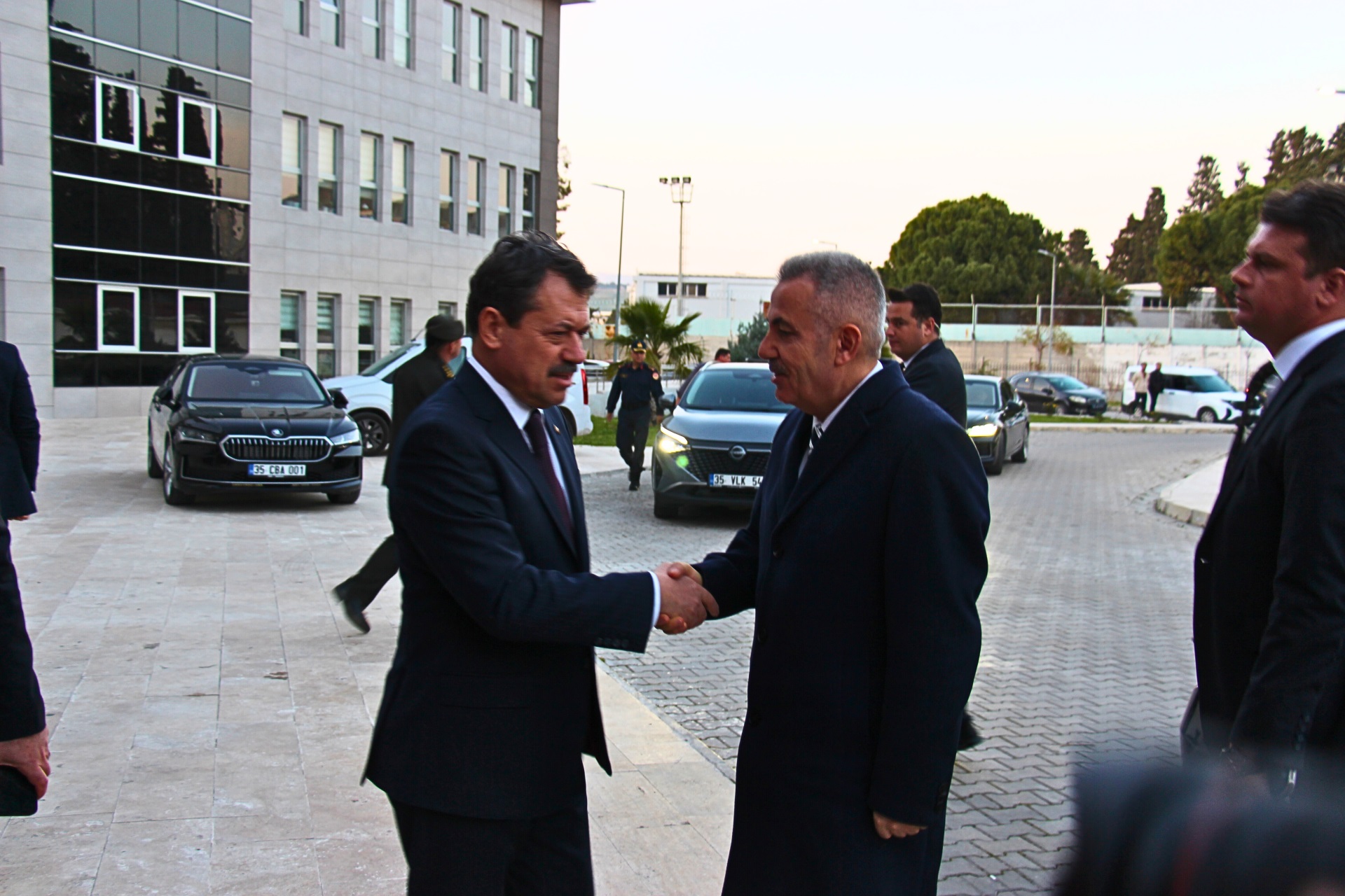 İZMİR VALİSİ SAYIN DR SÜLEYMAN ELBAN'IN KURUMUMUZU ZİYARETİ