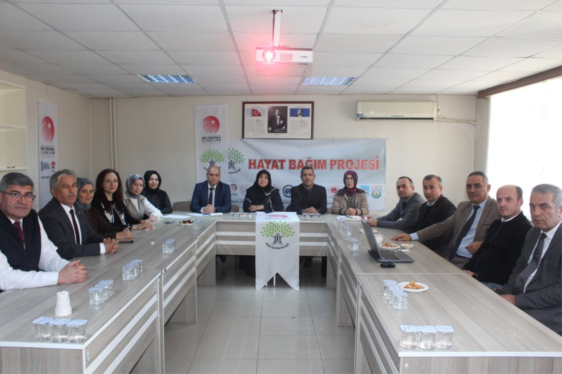 Müdürlüğümüz Personellerine Yönelik Hayat Bağım Projesi Kapsamında Farkındalık ve Koruyuculuk Temelli Bağımlılık Eğitimci Eğitimi Düzenlendi. 