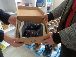 Kışlık Ayakkabı Yardımı