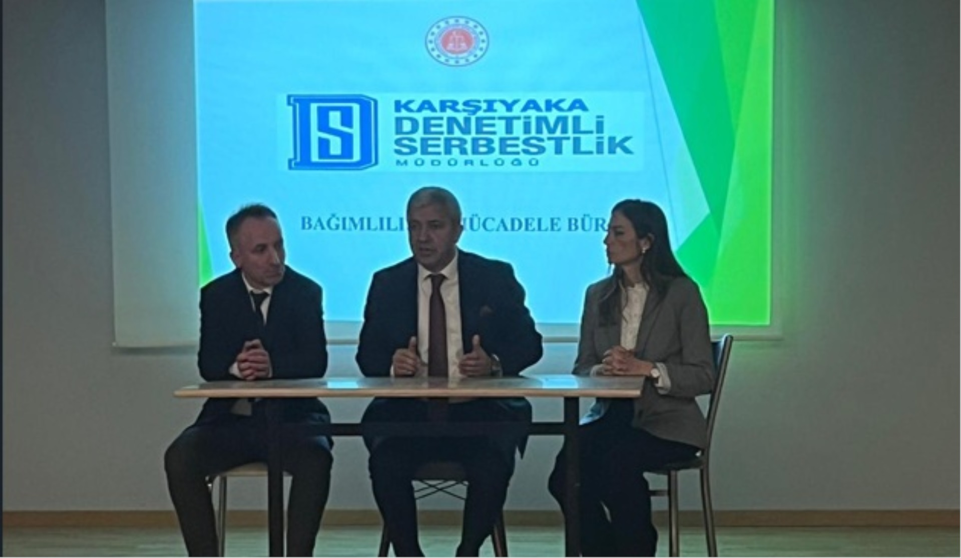 MUHTARLARA YÖNELİK BAĞIMLILIK FARKINDALIK EĞİTİMİ GERÇEKLEŞTİRİLDİ