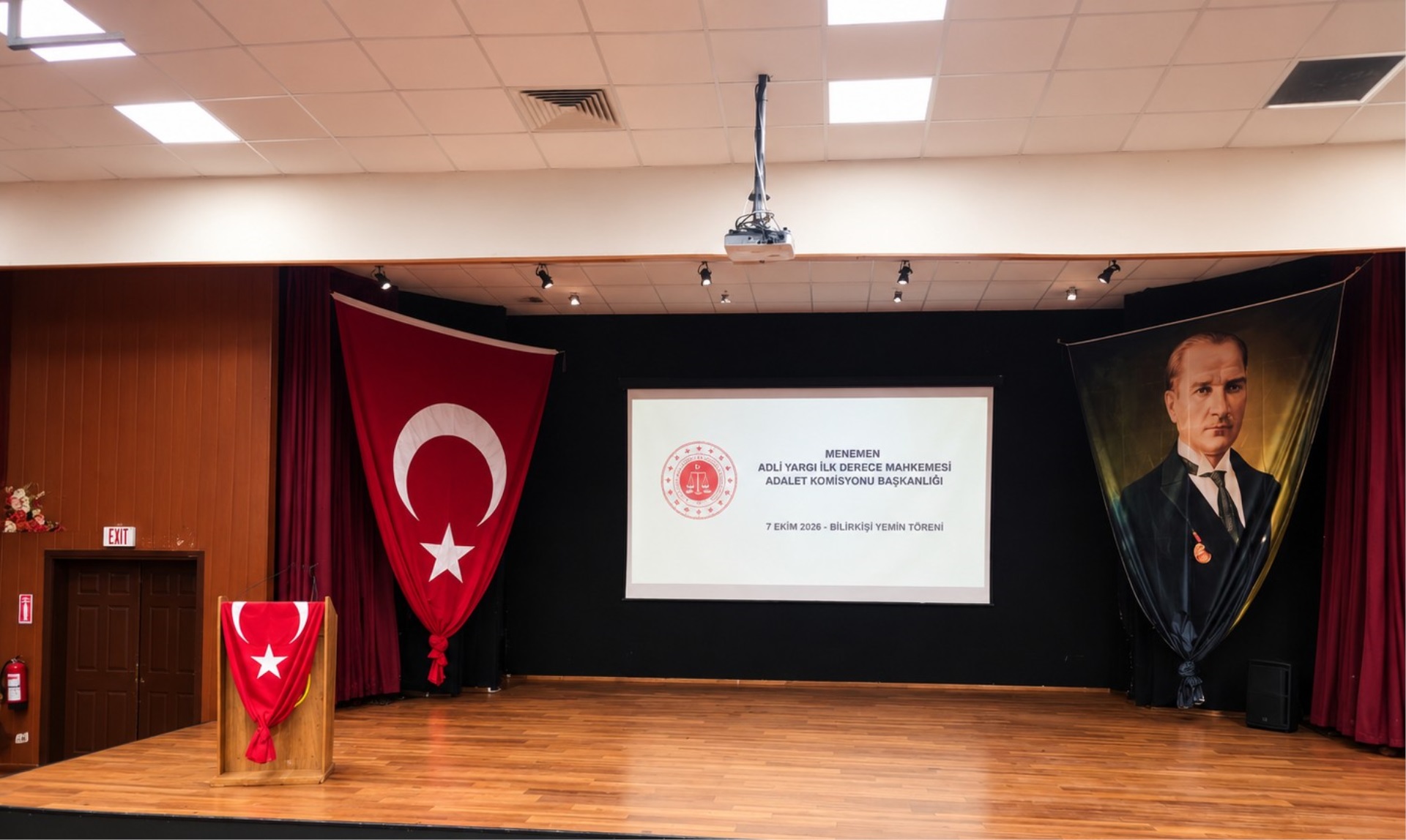 MENEMEN ADLİYESİNDE BİLİRKİŞİLERİN YEMİN İŞLEMLERİ GERÇEKLEŞTİRİLDİ