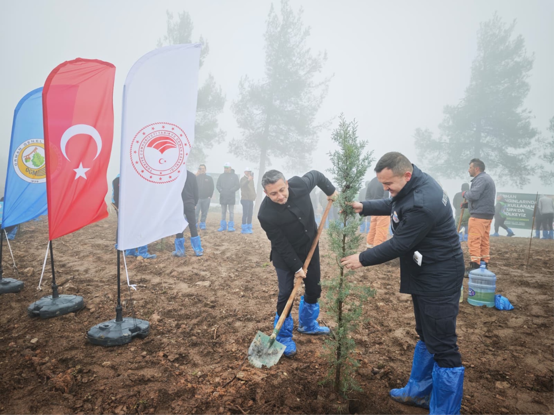 Orman Haftası Kapsamında Fidan Dikim Etkinliği Gerçekleştirildi.